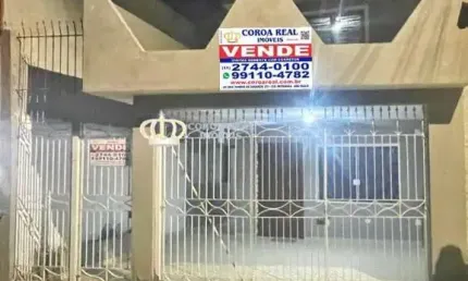 Sobrado reformado,  Ponte Rasa, 03 dormitórios, sendo um suite, um closed, sala, copa, cozinha 02 vagas