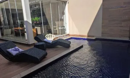 SOBRADO DE ALTO PADRÃO COM PISCINA AQUECIDA NA PATRIARCA!