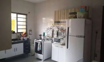 Casa com 3 dormitórios à venda, 98 m² por R$ 290.000,00 - Vila Quirino - Caçapava/SP