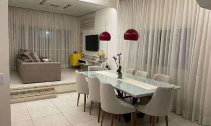 Sobrado 3 dormitórios  com piscina à venda, 267 m² por R$ 1.300.000 - Condomínio Terras do Vale - Caçapava/SP