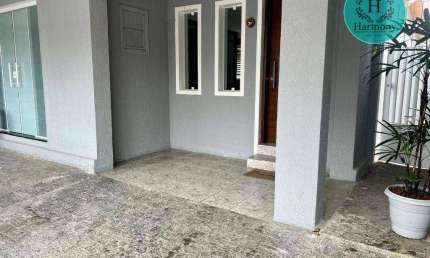 Casa com 3 dormitórios à venda, 220 m² por R$ 700.000,00 - Vila Santa Izabel - Caçapava/SP