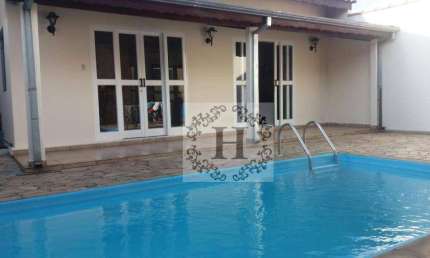 Casa com 3 dormitórios à venda, 185 m² por R$ 850.000,00 - Vila Santos - Caçapava/SP