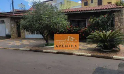 Casa com 3 dormitórios à venda, 305 m² por R$ 750.000 - Jardim Fortaleza - Paulínia/SP