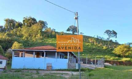 Rancho no Sul de Minas Gerais, em Ouro Fino para venda.