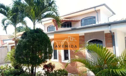 Sobrado à Venda na Cidade Universitária em Campinas