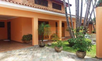Casa com 3 dormitórios à venda, 509 m² por R$ 1.500.000,00 - Jardim de Itapoan - Paulínia/SP