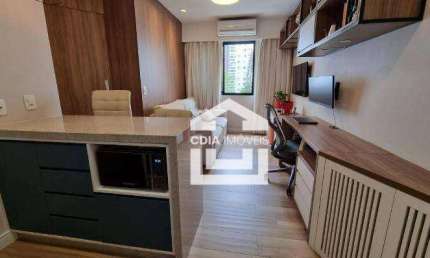 Flat à venda com 1 suíte, 1 banheiro e 1 vaga de garagem. Localizado em Moema Pássaros.