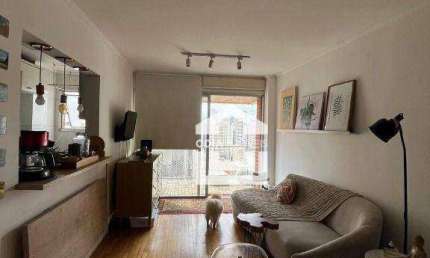 Apartamento à venda com 1 dormitório, 1 banheiro e 1 vaga de garagem. Localizado em Moema.