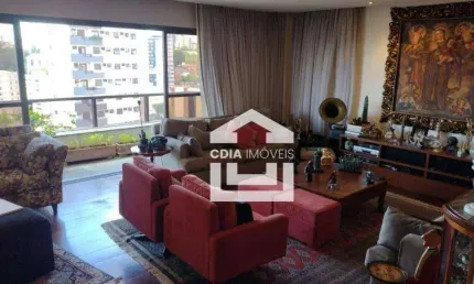 Apartamento de 215?m² com vista para o parque da aclimação – 4 dorms (2 suítes) – 3 vagas