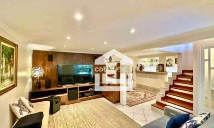 Sobrado com 3 dormitórios à venda, 209 m² por R$ 850.000,00 - Chácara Pavoeiro - Cotia/SP