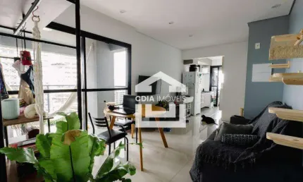 Apartamento à venda com 2 dormitórios, 2 banheiros e 1 vaga. Localizado em Pinheiros.