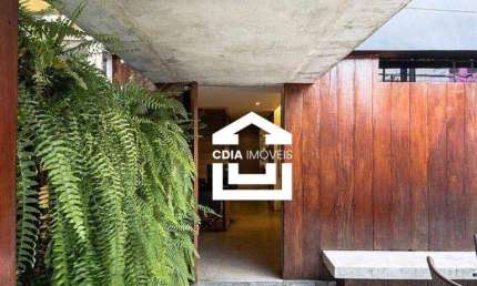 Sobrado com 3 dormitórios à venda, 220 m² por R$ 3.900.000,00 - Itaim - São Paulo/SP
