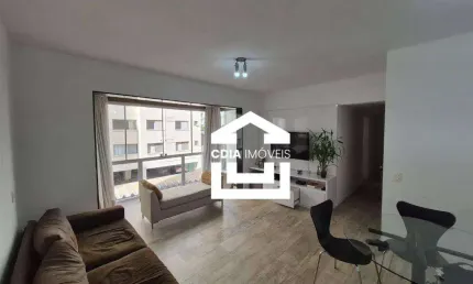Apartamento à venda com 3 dormitórios sendo 1 suíte, 2 banheiros e 1 vaga de garagem, localizado no Itaim Bibi.