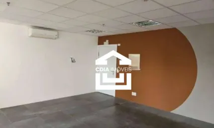 Conjunto comercial para locação com3 banheiros e 5 vagas de garagem, localizado em pinheiros.
