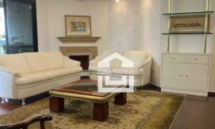 Apartamento com 147 m², 3 dormitórios sendo 1 suíte, 3 banheiros e 2 vagas de garagem. localizado em moema pássaros.