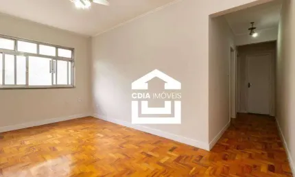 Apartamento a venda com 2 dormitórios, 1 banheiro e 2 vagas de garagem, localizado no Jardim Paulista.
