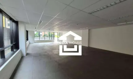 Conjunto comercial para locação com 218 m² e 2 vagas, localizado em pinheiros.