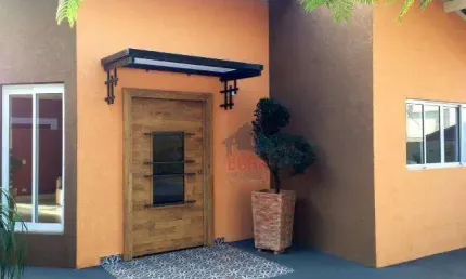 Casa com 3 dormitórios à venda, 200 m² por R$ 920.000 - Vila Petrópolis - Atibaia/SP