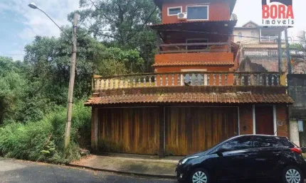 Sobrado na Serra da Cantareira, 720m² - Santa Inês - Mairiporã/SP