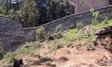 Terreno à venda, 606 m² por R$ 150.000 - Mantiqueira - Mairiporã/SP
