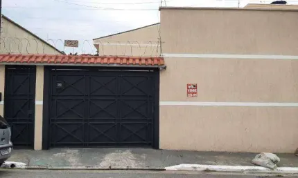 Casa com 2 quartos à venda na Rua Cirene de Oliveira Laet, Vila Nilo, São Paulo