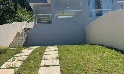 Casa com 3 dormitórios à venda, 130 m² por R$ 650.000 - Canjica - Mairiporã/SP