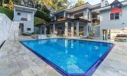 Casa com 3 dormitórios à venda, 400 m² por R$ 2.600.000 - Alpes da Cantareira - Mairiporã/SP