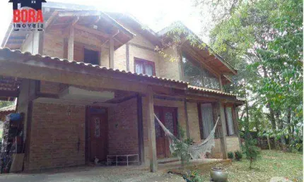 Casa com 3 dormitórios à venda, 176 m² por R$ 1.200.000,00 - Serra da Cantareira - Mairiporã/SP