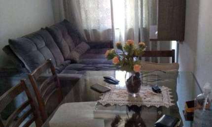 Casa em condomínio fechado e em perfeito estado com 2 dormitórios à venda, 45 m² por R$ 330.000 - Vila Santa Terezinha - São Paulo/SP