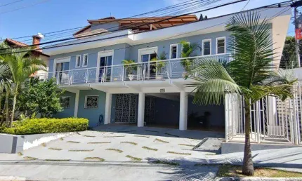 Casa bem ampla e em ótima localização com 3 dormitórios à venda, 300 m² por R$ 2.400.000 - Vila Albertina - São Paulo/SP