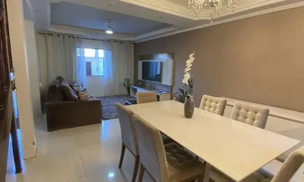 Casa duplex a venda com 3 quartos 2 suítes no Parque Burle em Cabo Frio