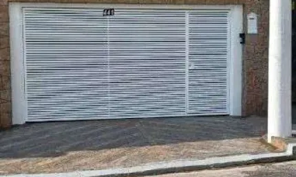 Sobrado com 3 dormitórios à venda, 274 m² por R$ 650.000,00 - Jardim Las Vegas - Santo André/SP
