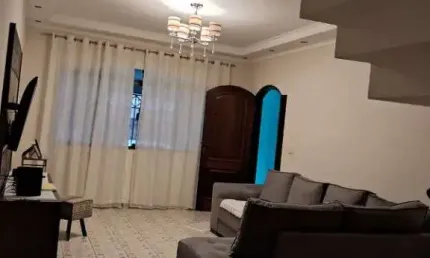 Sobrado com 3 dormitórios à venda, 193 m² por R$ 580.000,00 - Parque Gerassi - Santo André/SP