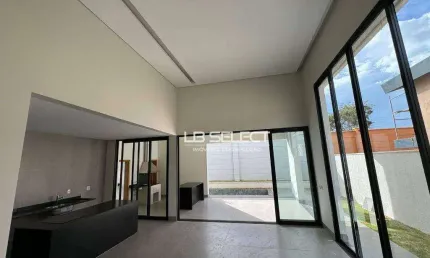 Casa com 3 dormitórios à venda, 217 m² por R$ 1.900.000,00 - Alphaville II - Uberlândia/MG