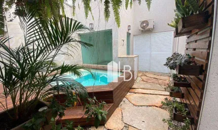 Casa com 3 dormitórios à venda, 230 m² por R$ 1.000.000,00 - Bosque dos Buritis - Uberlândia/MG