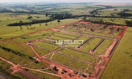 Terreno comercial à venda na Rua Transição, 29, Laranjeiras, Uberlândia