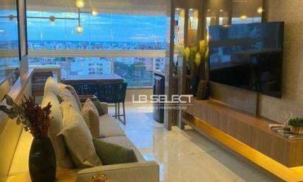 Apartamento alto padrãp no bairro Santa Mônica com três quartos e varanda gourmet.