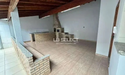 Casa com 3 dormitórios à venda, 220 m² por R$ 790.000,00 - Santa Mônica - Uberlândia/MG