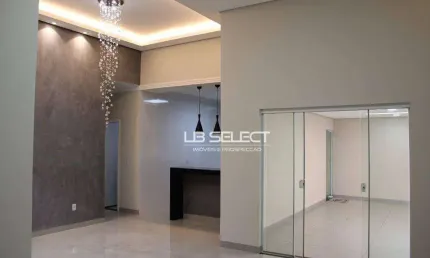 Casa com 3 dormitórios à venda, 200 m² por R$ 980.000,00 - Vida Nova - Uberlândia/MG