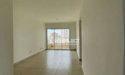 Apartamento no bairro Tabajaras com três quartos, suíte e duas vagas de garagem.