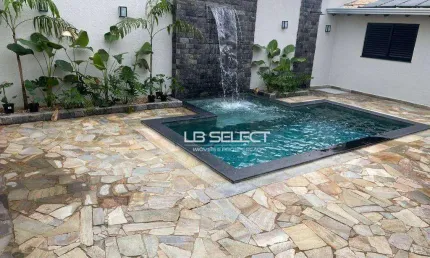 Casa no bairro Karaíba com quatro quartos, duas suíte e varanda gourmet completa.