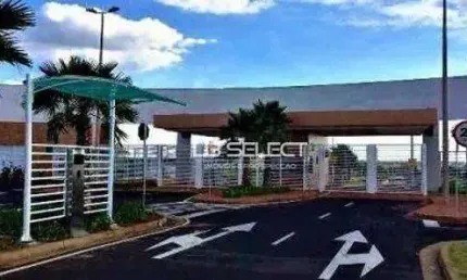 Terreno no Condomínio Varandas Sul com 360 metros quadrados.