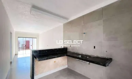 Apartamento no bairro Santa Jorge com três quartos e uma suíte.