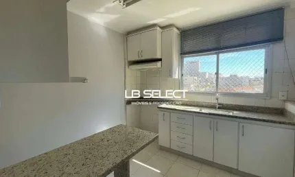 Apartamento no Martins com três quartos, sendo uma suíte e duas vagas de garagem.