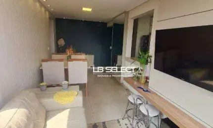 Apartamento no bairro aclimação com dois quartos, uma suíte e uma vaga de garagem.