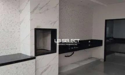 Casa no bairro Jardim Veneza com três quartos e varanda gourmet.