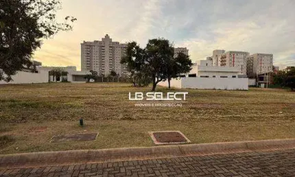Terreno no condomínio arts com 422 metros quadrados.