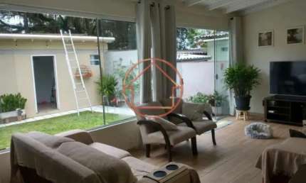 Casa com 2 quartos à venda na Rua Marajó, 132, Jardim Europa, Porto Alegre por R$ 689.000