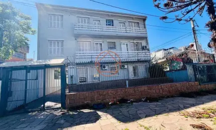 Apartamento com 3 quartos à venda na Avenida São Paulo, 1016, São Geraldo, Porto Alegre por R$ 330.000