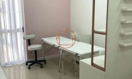 Sala comercial à venda na Rua Cristóvão Pereira, 99, Passo da Areia, Porto Alegre por R$ 120.000